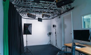 Studio Photo & Tournage - Image 0
