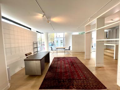 Parisian Pop-up store - Image 0