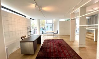 Parisian Pop-up store - Image 0