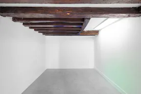 Superbe Galerie/Showroom au Cœur de Saint-Germain et Pont Neuf - Image 10
