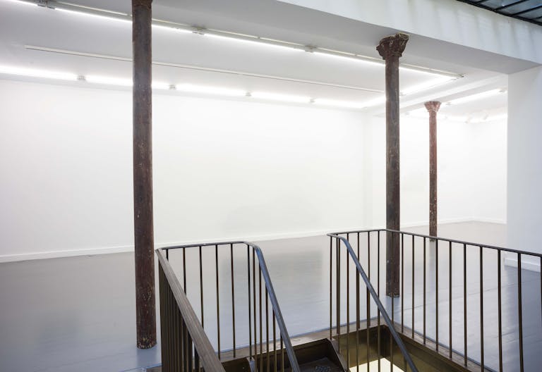 Iconic Pop-Up Gallery in Le Marais - Image 0