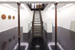 Iconic Pop-Up Gallery in Le Marais - Image 7