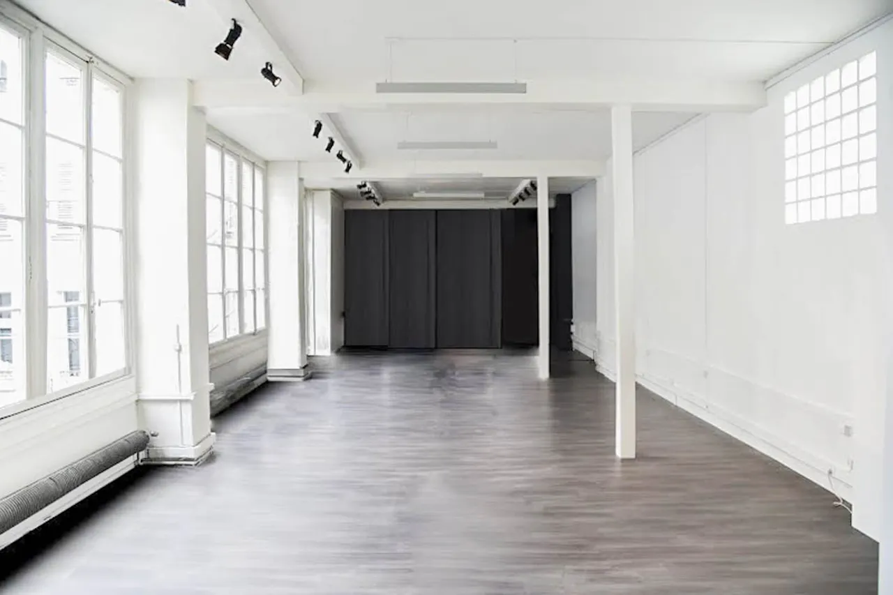 Beautiful Space in Beautiful Belleville - Image 0