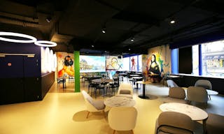 Pop-Up Store for Rent - Louvre Museum - Image 3