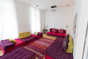 Apartment Close to Champs Élysées - Image 3
