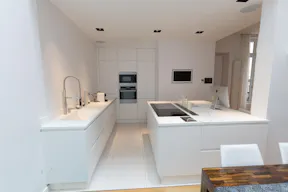 Apartment Close to Champs Élysées - Image 5