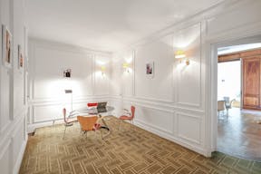 Event Space in Champs Élysées - Image 2
