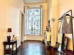 Appartement 6ème arrondissement idéal pour showrooms / dîners - Image 2