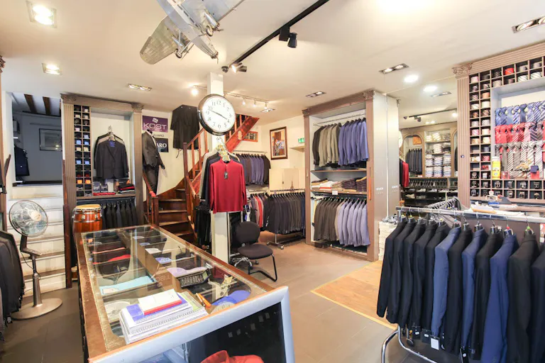 Le Marais Pop-Up Boutique - Image 0