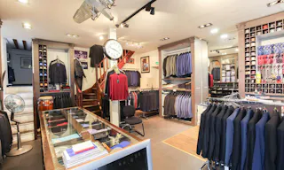 Le Marais Pop-Up Boutique - Image 0