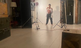 Beautiful and Versatile Open Loft Studio - Image 13