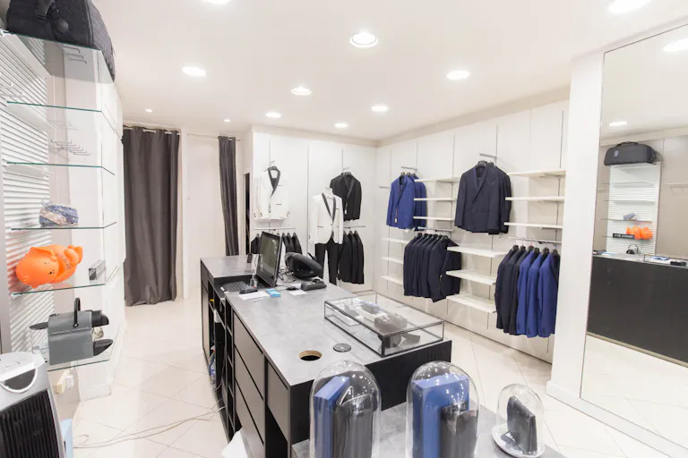 Immaculate Shop in Le Marais - Image 1