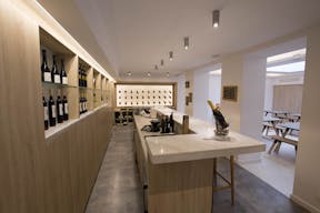 Showroom in Le Marais - Image 1