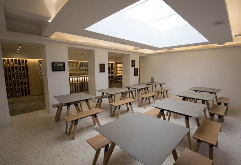 Showroom in Le Marais - Image 4