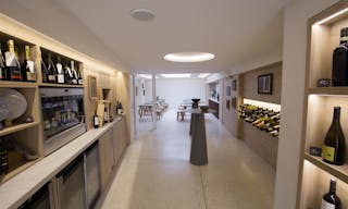 Showroom in Le Marais - Image 5