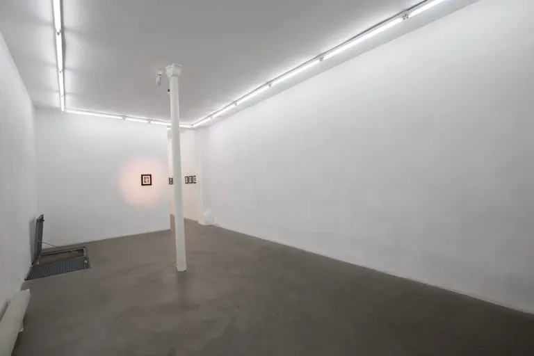 Showroom Close to République - Image 1