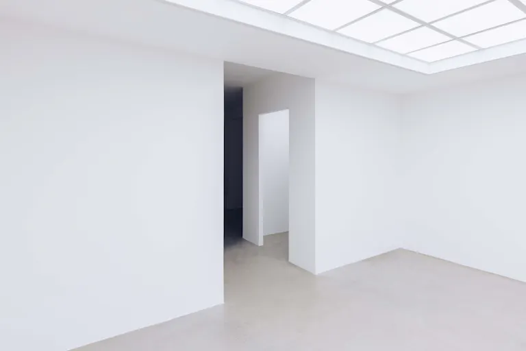 Pop-Up Showroom in Le Marais - Image 1