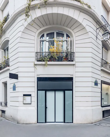 Pop-Up Showroom in Le Marais - Image 2