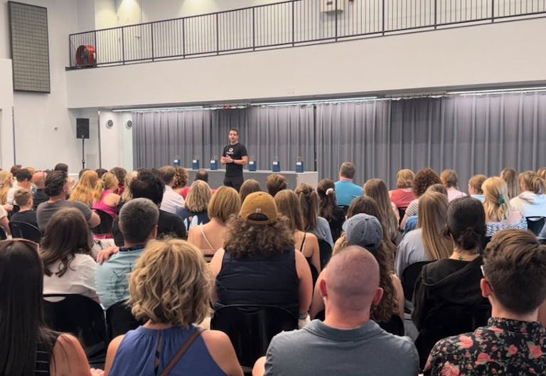 3300 sq ft, flexible white box event space and production studio - Image 4