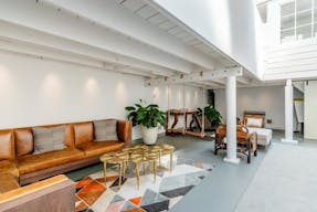 Tons of natural light! Soaring ceilings! Convenient Location! - Image 3