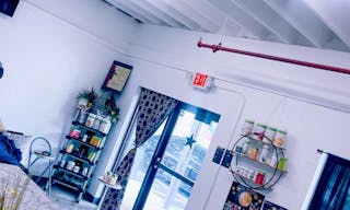 STORE FRONT FOR SALE ALL PRODUCT & EQUIPMENT WILL STAY! - Image 2