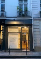 Galerie située au cœur du Marais, idéale pour expositions, pop-up et événements culturels. - Image 5