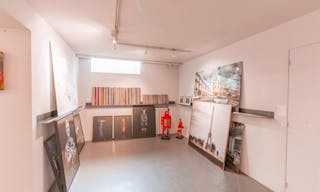 Pop-Up Space in Le Europe District - Image 6