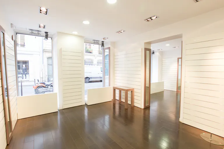 Flexible Shop in Popular Le Marais - Image 0