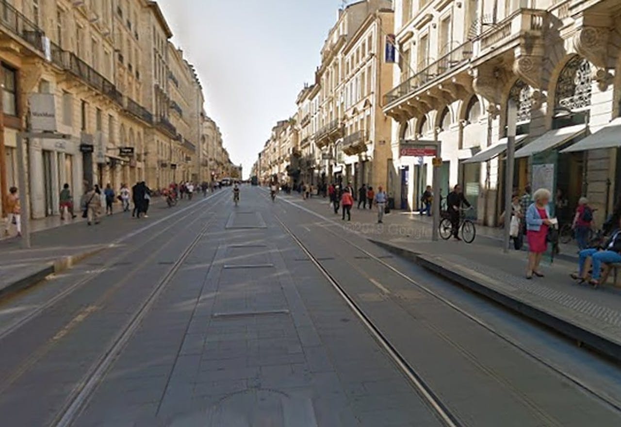 Boutique Shop for Rent - Bordeaux Downtown - Image 2