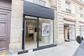 Versatile Gallery in Haut Marais - Image 5