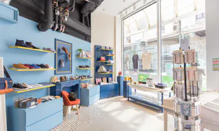 Colorful Pop-Up Shop in Les Halles - Image 0