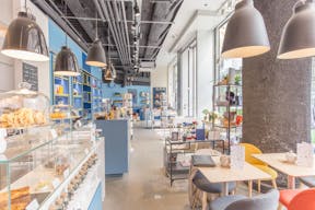 Colorful Pop-Up Shop in Les Halles - Image 2