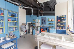 Colorful Pop-Up Shop in Les Halles - Image 4