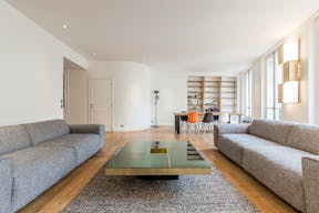 Apartment in Palais Royal - Image 1