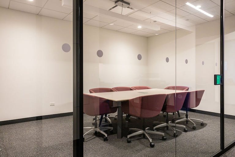 Unique 40,000 square-foot venue - Image 1