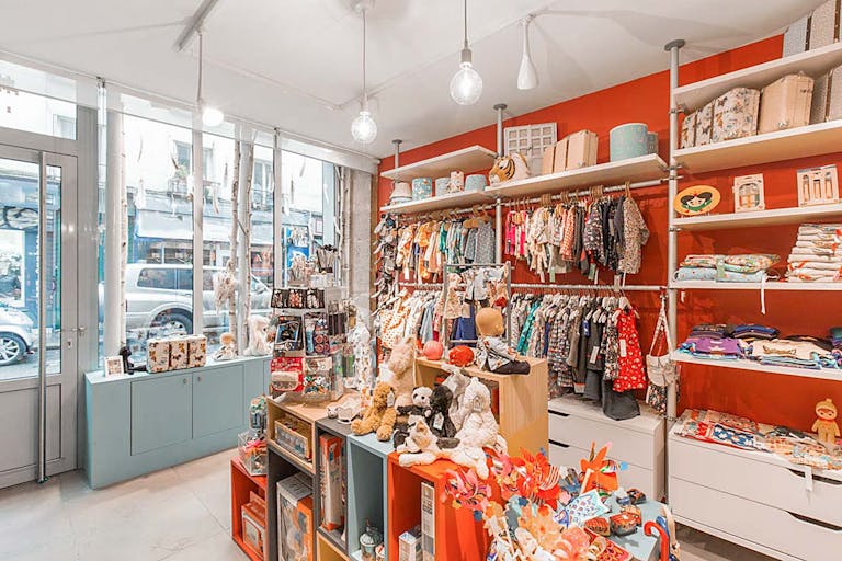 Pop-Up Boutique in Folie Méricourt - Image 0