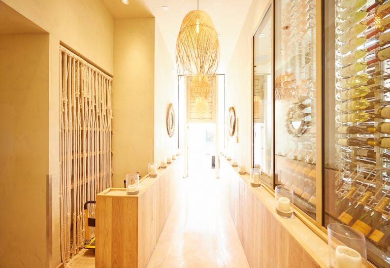 Restaurant Rooftop Lounge - perfect event venue for celebrations, parties, private events, corporate functions, receptions and banquets - Image 2