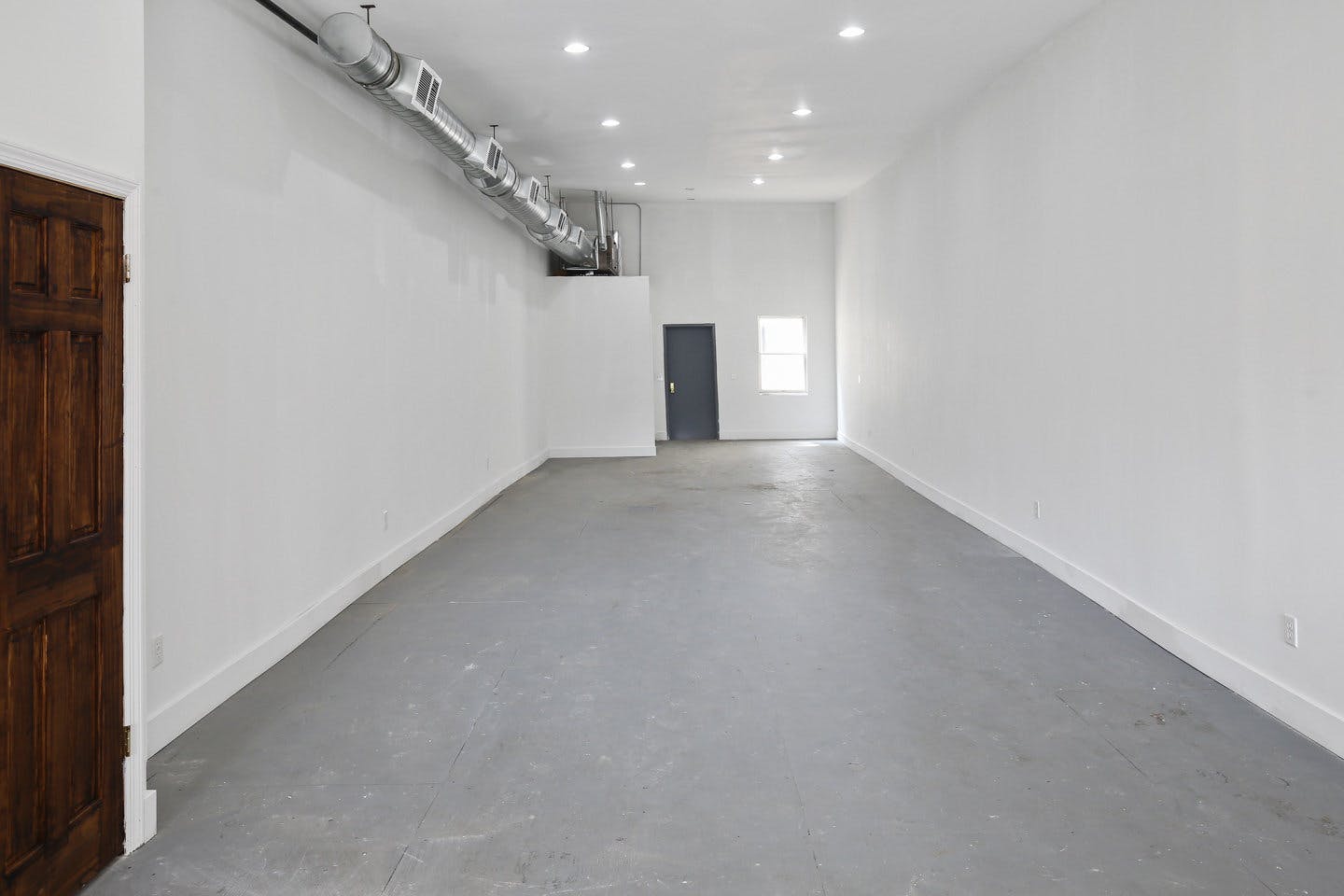 Bushwick White Box Showroom in Brooklyn
