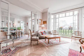 Classic Apartment in Breteuil - Image 0