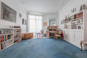 Classic Apartment in Breteuil - Image 4
