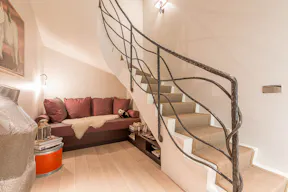 Apartment in the Golden Triangle - Image 4