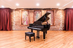 Modern Bright Studio for Events, Photoshoots and Meetings - Image 7