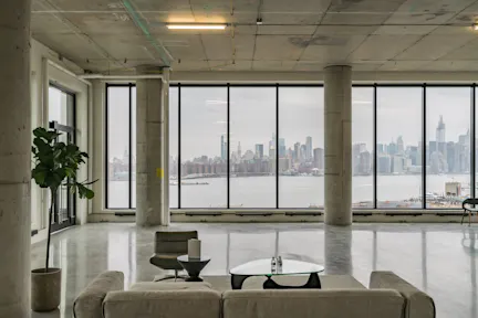 Amazing Showroom in Williamsburg - Image 0