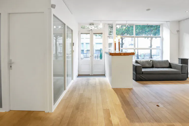 Prime Le Marais Art Space - Image 3