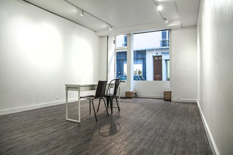 Contemporary Gallery Space in Le Marais - Image 1
