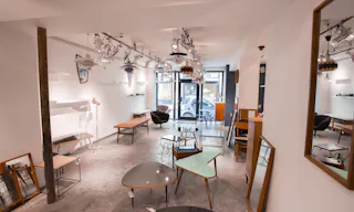Pop-Up Store in Le Marais - Image 0