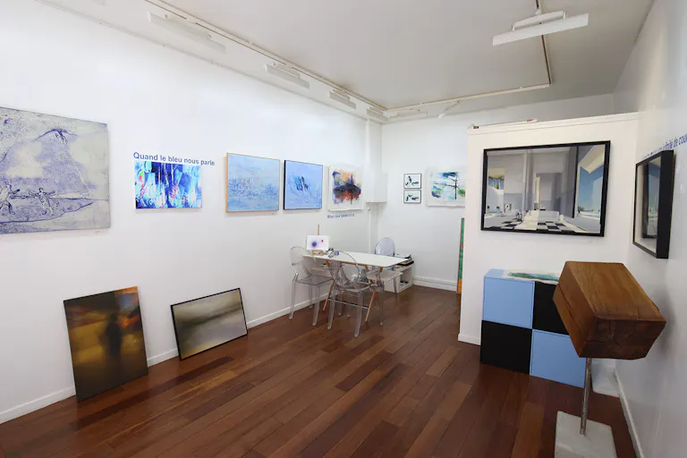 Charming Gallery in Le Marais - Image 3