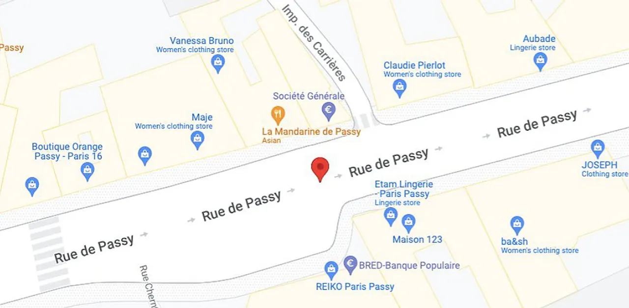 Prime Location Boutique - Passy Area - Image 2