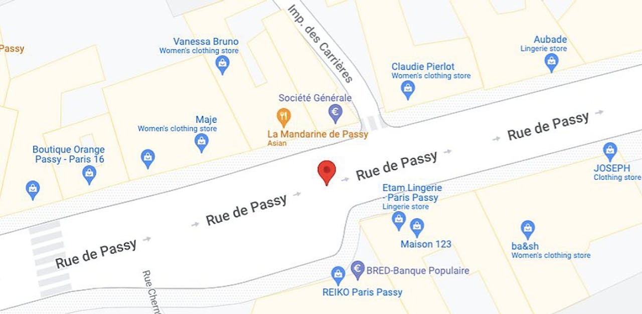 Prime Location Boutique - Passy Area - Image 2