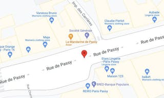 Prime Location Boutique - Passy Area - Image 2